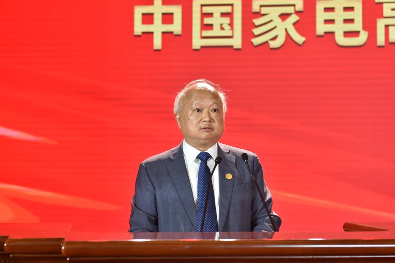 滁州市人大常委會(huì)黨組書(shū)記、主任 王圖強(qiáng).jpg